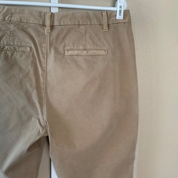 GAP Cropped Tuxedo Stripe Girlfriend Chino - Picture 12 of 16